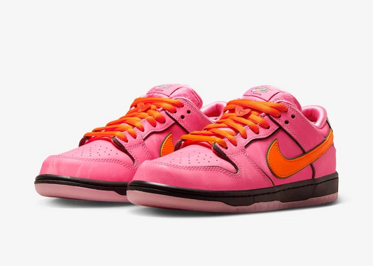 THE POWERPUFF GIRLS X NIKE DUNK LOW BLOSSOM (FLORZINHA)