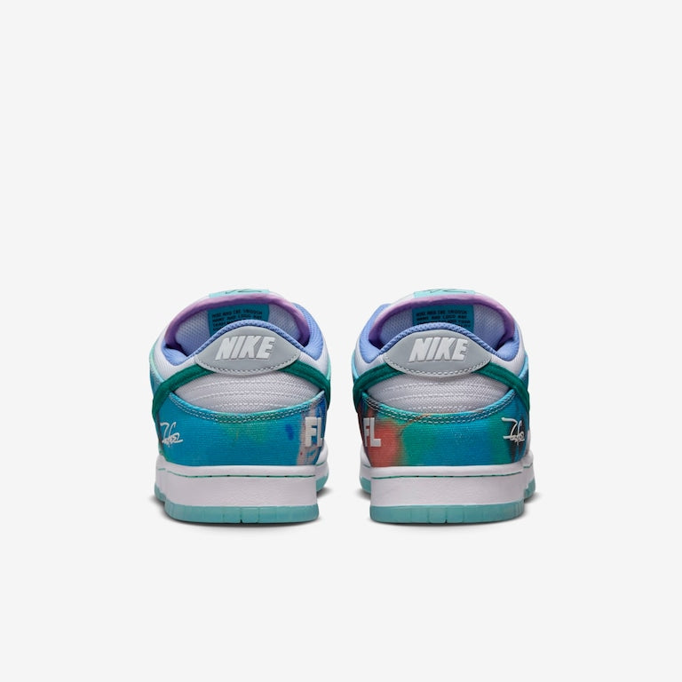 NIKE DUNK LOW X FUTURA LABORATORIES WHITE AND GEODE TEAL