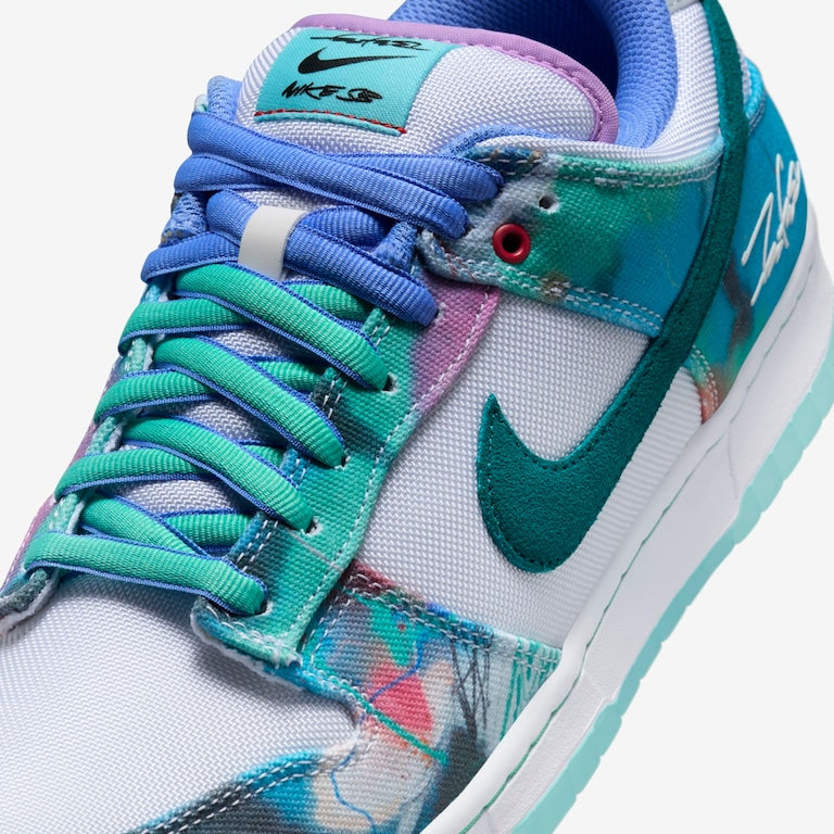 NIKE DUNK LOW X FUTURA LABORATORIES WHITE AND GEODE TEAL