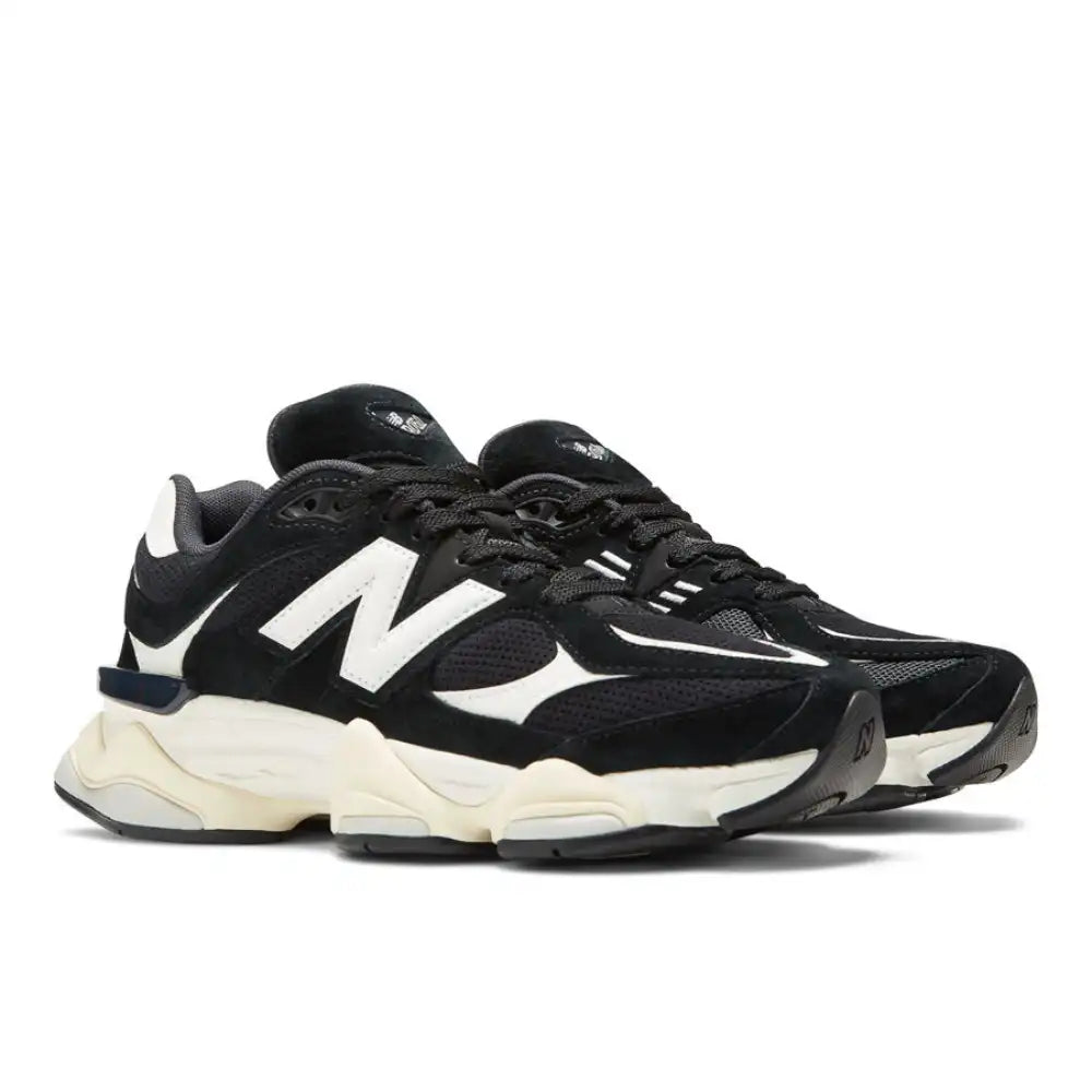 NEW BALANCE 9060 BLACK WHITE