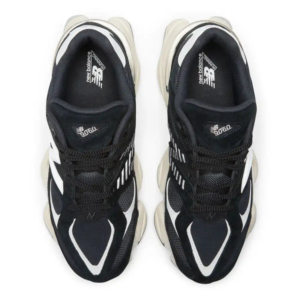 NEW BALANCE 9060 BLACK WHITE