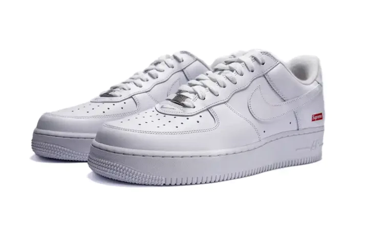 NIKE AIR FORCE 1 LOW SUPREME WHITE