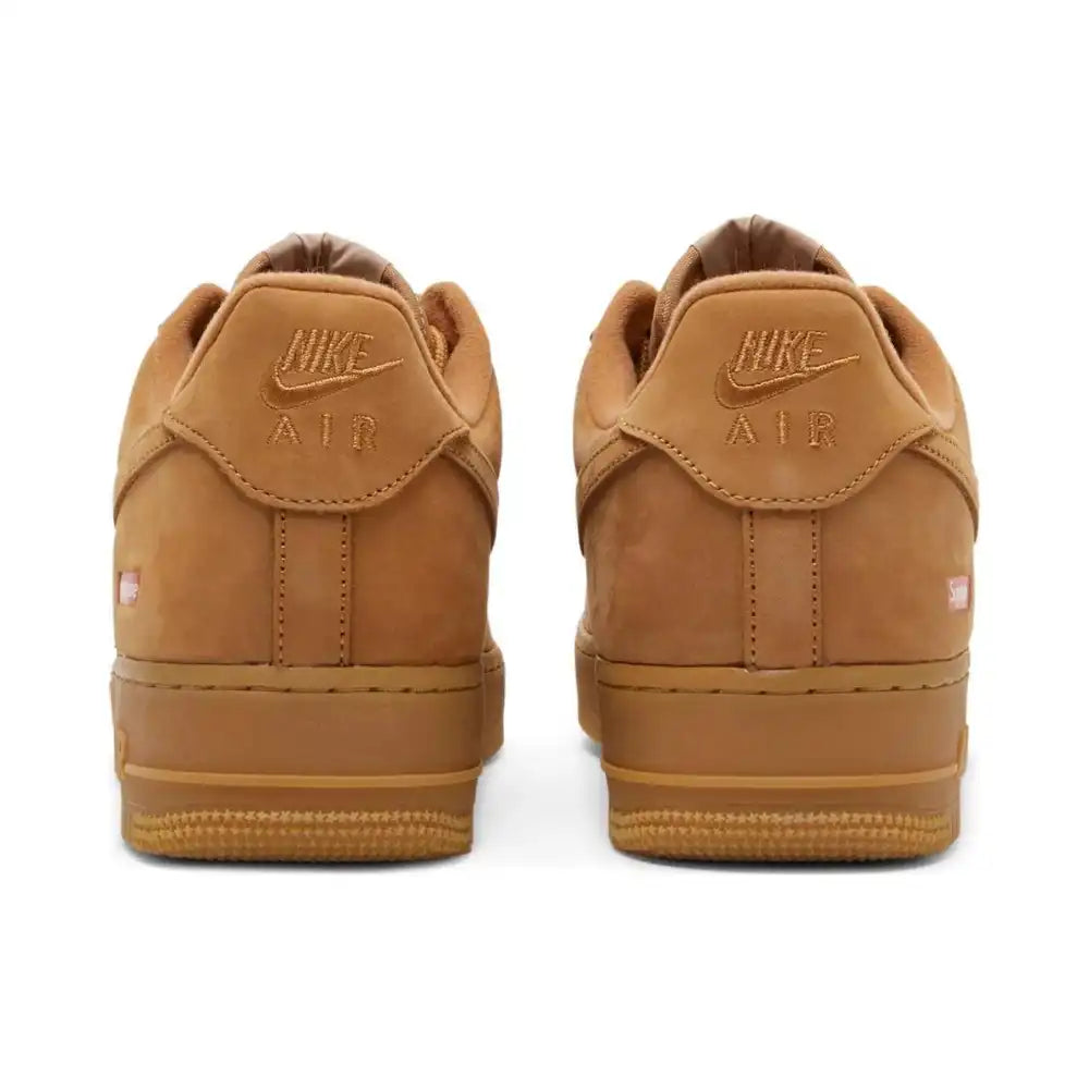 NIKE AIR FORCE 1 LOW SUPREME WHEAT