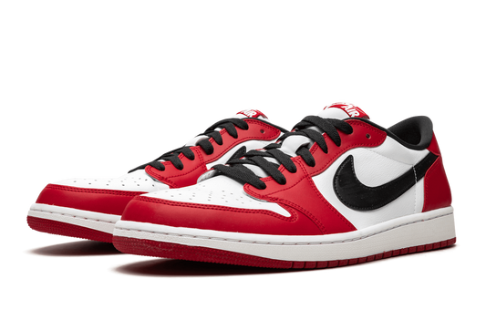 AIR JORDAN 1 LOW CHICAGO