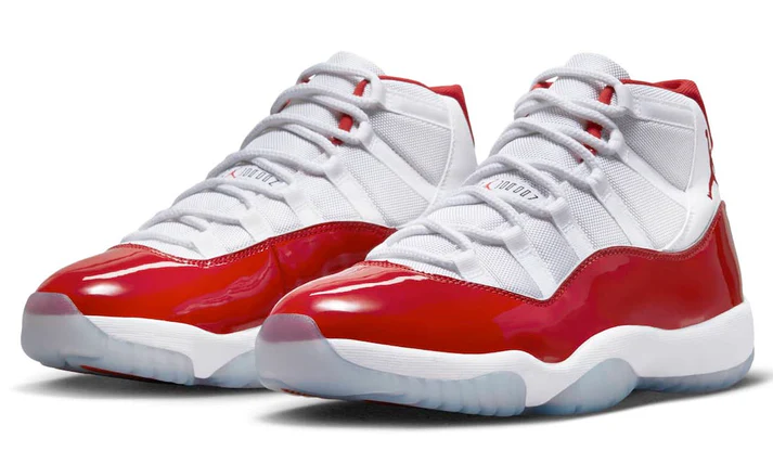 AIR JORDAN 11 CHERRY