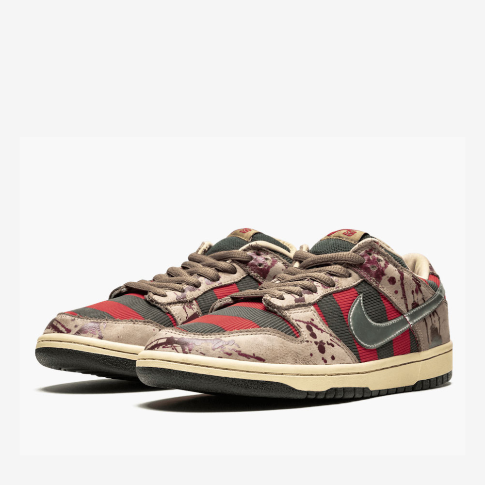 NIKE DUNK LOW PRO SB FREDDY KRUEGER