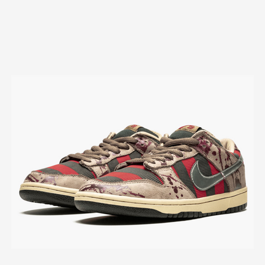 NIKE DUNK LOW PRO SB FREDDY KRUEGER