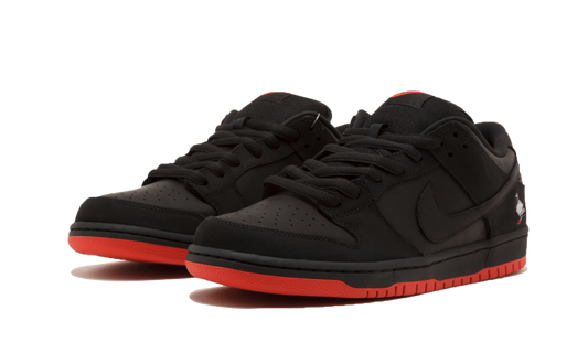 NIKE DUNK SB LOW BLACK PIGEON