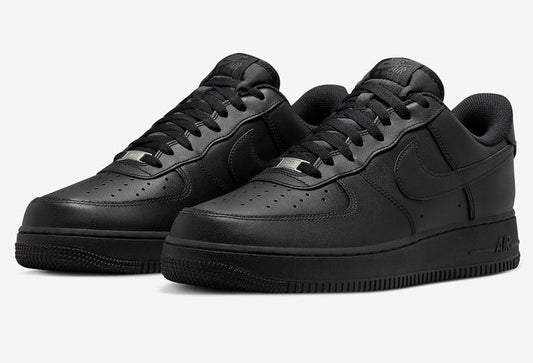 NIKE AIR FORCE 1 TRIPLE BLACK