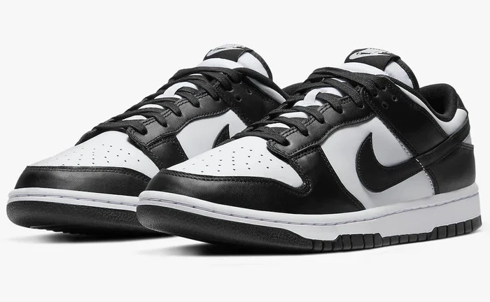 Black and store white sb dunks