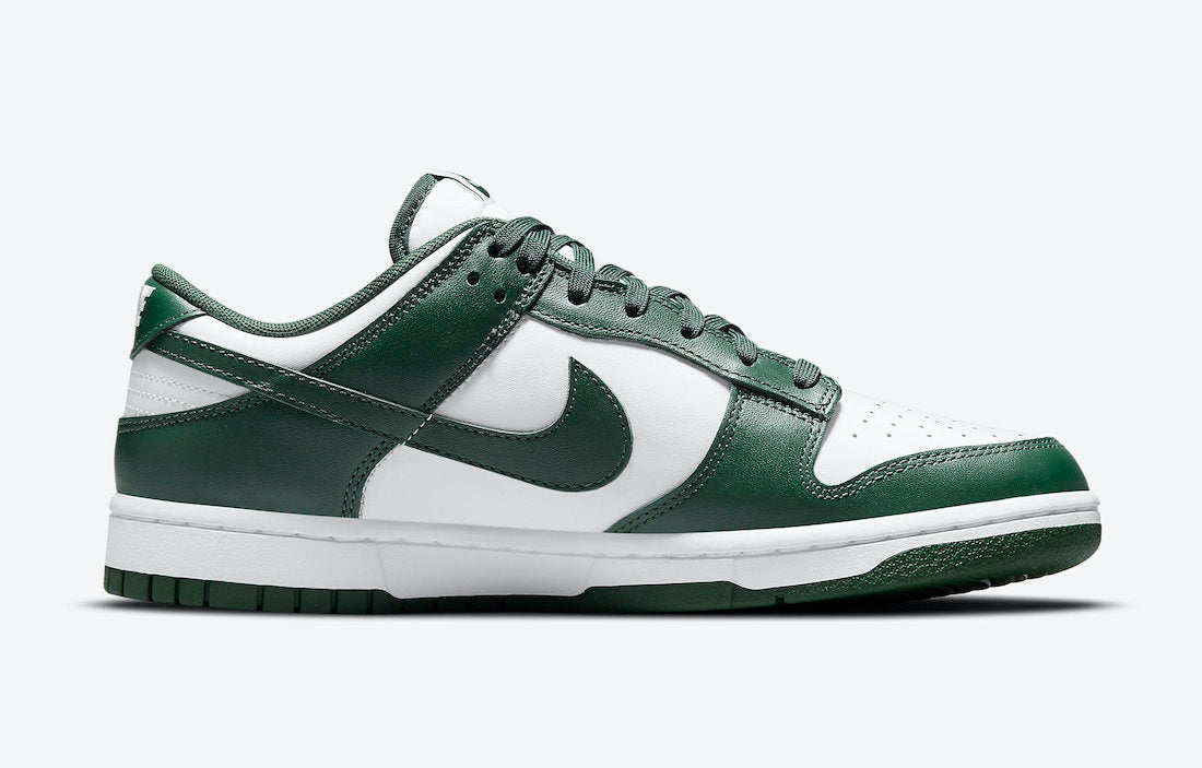 NIKE DUNK LOW SPARTAN GREEN