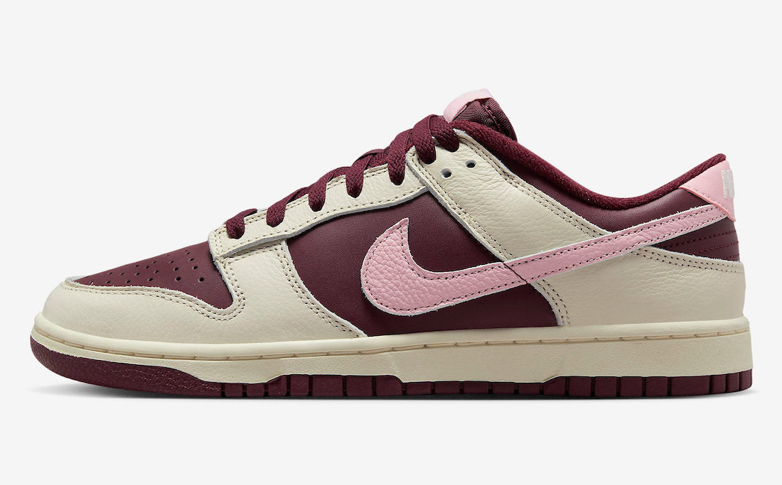 NIKE DUNK LOW VALENTINE'S DAY