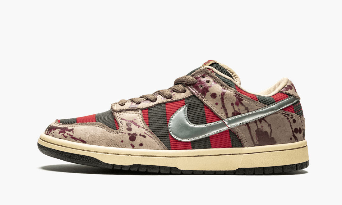 NIKE DUNK LOW PRO SB FREDDY KRUEGER