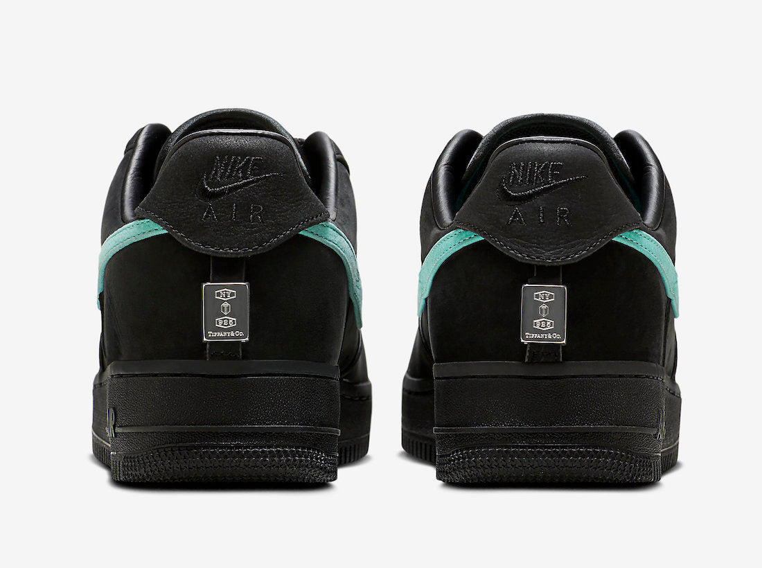 NIKE AIR FORCE 1 TIFFANY & CO